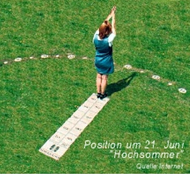 Foto: lebende Sonnenuhr